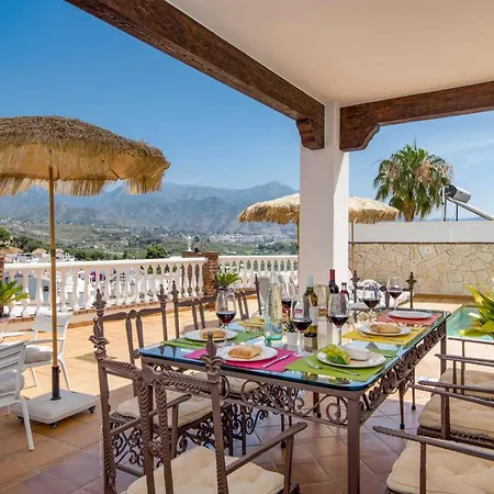 Villa Lara Pinta By