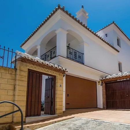 Villa Lara Pinta By *